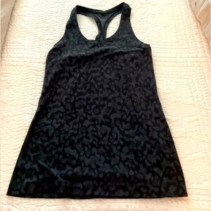Lululemon tank top.  Size 6